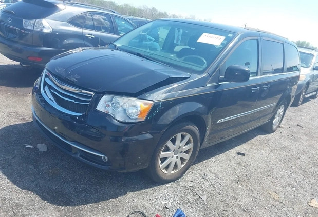Chrysler Town &amp; Country cena 33000 przebieg: 145441, rok produkcji 2014 z Rzgów małe 37